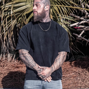 Camiseta de hombre al por mayor, 230g, 100% algodón, lavada al ácido, estilo vintage, corte holgado, oversize, streetwear, con logo personalizado - Product Image 2