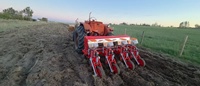 Semoir multifonctionnel pour céréales, engrais et maïs
