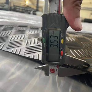 Suelo de goma antideslizante de alta calidad para cocina Hotel, alfombrilla antideslizante duradera de cinco costillas, corte personalizado, <span class=keywords><strong>precio</strong></span> más bajo - Product Image 1