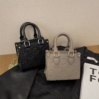 Sac à main de luxe tendance avec imprimé rétro, chaîne en PU, sac à bandoulière et sac à main populaire pour femmes