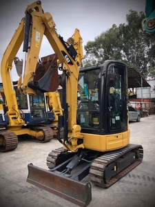 Motor principal nuevo para excavadora hidráulica de cadenas CAT 303E, en buen estado, ideal para construcción, agricultura y excavación. - Product Image 2