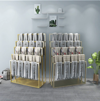 Support de rangement moderne en métal réglable en hauteur pour écharpes, draps, serviettes et oreillers – Présentoir de magasin de vêtements