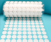 Attache antistatique personnalisée pour draps de lit Boucle adhésive acrylique activée par l'eau simple face Boucle arrière sans trace pour le masquage