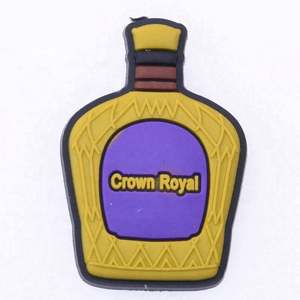 Nuevo diseño de abalorio de zueco de bebida <span class=keywords><strong>para</strong></span> <span class=keywords><strong>adultos</strong></span> <span class=keywords><strong>para</strong></span> decoración de pulsera, abalorios de bebida de cerveza de PVC suave, abalorio de botella al por mayor <span class=keywords><strong>para</strong></span> zapatos de zueco - Product Image 3