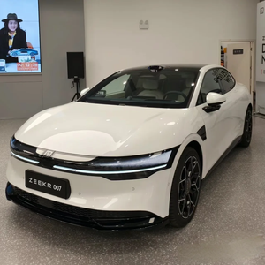 Zeekr 007, Vagoneta de 5 Puertas y 5 Plazas, Autos Eléctricos Nuevos, Vehículo Eléctrico Puro, Zeekr 007 con Motor de Alta Velocidad - Product Image 3