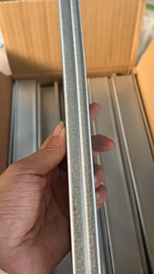 Australie Profilé en métal galvanisé de haute qualité C Canal Latte de plafond utilisée <span class=keywords><strong>pour</strong></span> les <span class=keywords><strong>plaques</strong></span> de plâtre Rapide et facile à installer - Product Image 3