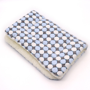 ペットマット厚く暖かい毛布猫と犬のトイレ砂漫画睡眠マット犬のトイレぬいぐるみキルトマットレス - Product Image 6