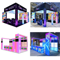 Stand d'exposition modulaire en aluminium de 20 pieds à montage rapide avec caisson lumineux en tissu rétroéclairé SEG et comptoir d'accueil éclairé