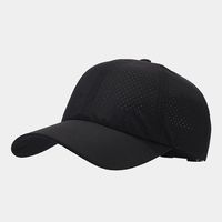 6-Panel Wasserdichte Polyester Sport Golfmütze mit Individuellem Gummi-PVC-Patch Logo Baseballkappe