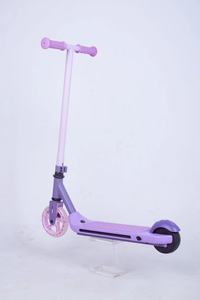 Patinetes Eléctricos Moto E Personalizados OEM, Rueda Luminosa de PU de 5.5 Pulgadas, Batería de Litio, Ligeros para Niños, Modelo C07 - Product Image 6