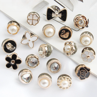 40 Chapeaux Vêtements Costume Chemise Accessoires Épingles de revers rondes Broche Cover up No Sew Pearl Enamel Safety Pins Button Brooches