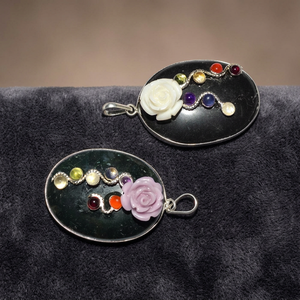 Pendentif ovale en tourmaline noire pour la fabrication de bijoux avec incrustation de fleur de rose, Feng Shui, Reiki, décoration intérieure - Product Image 3