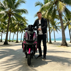 Motos Eléctricas Inteligentes de Dos Ruedas Nuevas y Usadas en Japón y Malasia a la Venta al Precio Más Bajo para Adultos - Product Image 5