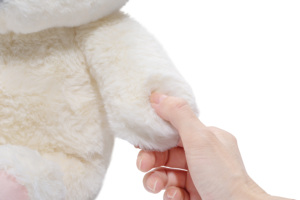 Lapin émotionnel IA avec oreilles mobiles, prend en charge 60 langues, connexion à l'application pour changer de langue, rembourrage en polyester et coton PP - Product Image 5