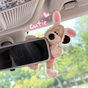 Ornement de rétroviseur en peluche chien Miyashi, décoration intérieure de voiture de dessin animé pour femmes - Product Image 1