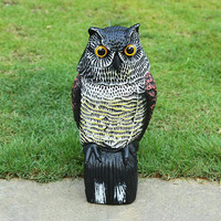 Leurre de hibou 360 Rotation de la tête Épouvantail Hiboux en plastique Ennemi naturel Hiboux réalistes pour effrayer les oiseaux