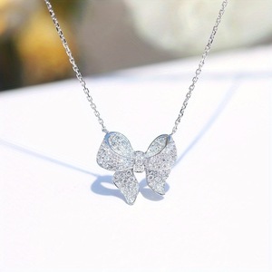 Collana con Ciondolo a Fiocco per Donne, Stile Elegante con Pietre Scintillanti, Catena per Clavicola - Product Image 1