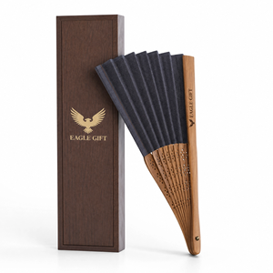 Éventail artisanal en bambou personnalisé, logo imprimé sur tissu, avec boîte, pour mariage, fête, souvenirs promotionnels - Product Image 4