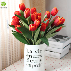 Tulipes artificielles QIHAO, 9 têtes, fleurs en soie, haute simulation, fleurs décoratives pour la maison et les mariages - Product Image 1
