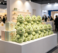 Peluche Dinosaure Vert Doux avec Dos Épineux, Yeux Perlés, Coussin Assis, Coffret Cadeau, Décoration de Collection
