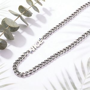 สร้อยคอคิวบาสุดเทรนดี้พร้อมจี้ตัวอักษร ทำจากไทเทเนียมสตีล สำหรับผู้ชาย เหมาะสำหรับงานปาร์ตี้ เครื่องประดับแฟชั่น - Product Image 2