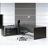 Nouveau bureau de direction en placage de bois intelligent, moderne, durable, de luxe, haut de gamme et de qualité supérieure pour projets de construction commerciale