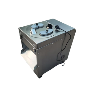 Coupe-<span class=keywords><strong>Banane</strong></span> en Acier Inoxydable avec Lame, Outil de Découpe de Fruits à Pression Unique pour des Tranches Uniformes, avec Support - Product Image 4