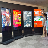 55 pouces Signalisation numérique Affichage publicitaire Lecteur Moniteur Wifi Usb Sd 4G Carte Sim Auto on off Split 4k Écran tactile Totem Kiosque
