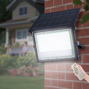 Projecteurs solaires LED professionnels IP65, construction en fer, télécommande réglable, certifiés CE pour la construction routière et l'exploitation minière - Product Image 1
