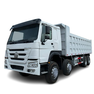 Горячая распродажа: самосвал Sinotruk Howo 8x4, 12 колес, стандарт выбросов Евро-2, 317 л.с., лево-/праворульный, тяжелый грузовик для продажи в Африке - Product Image 1