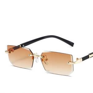 Lunettes de soleil tendance rétro rectangulaires à petite monture avec logo personnalisé 2025, UV400, dégradées, sans monture, carrées, pour hommes et femmes - Product Image 6