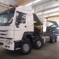 Camion cargo à conduite à droite avec élévateur de grue à flèche latérale de 37 tonnes Grue à conteneur de 40 pieds Mqh37A