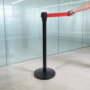 Barrière <span class=keywords><strong>de</strong></span> contrôle des foules économique, modèle à base ronde fiable avec conception à lest <span class=keywords><strong>de</strong></span> sable et finition en acier inoxydable <span class=keywords><strong>de</strong></span> qualité supérieure pour usage intérieur - Product Image 1