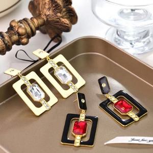 Pendientes de Aro Geométricos Cuadrados de Moda Medieval, Chapados en Oro de 18K, para Mujer, Modernos, para Bodas, Compromisos, Religiosos - Product Image 5