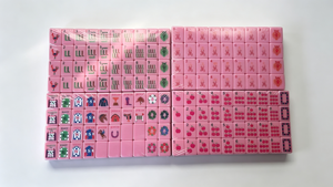 Juego de Mahjong Americano de Lujo, Grabado, Ecológico, Duradero, de Acrílico, para Regalo, para Juegos de Cartas y Ajedrez - Product Image 4