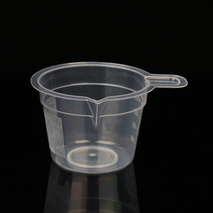 Plastic Measuring <b>Cup</b> With Graduations Thickened PP Material Straight Cylinder <b>Large</b> Capacity Leak Proof Design - Product Image 2