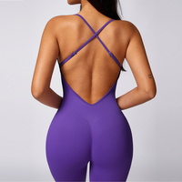 Creux beau dos sans couture une pièce Yoga vêtements avec coussinets de poitrine fesse levage sport combinaison femmes vêtements de sport