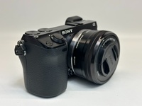 Kamera Digital Sony NEX-7 Bekas dengan Lensa 18-55mm APS-C CMOS
