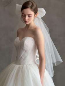 <span class=keywords><strong>Robe</strong></span> de mariée princesse volumineuse en tulle nuageux aérien avec corsage plissé croisé sculptural moderne - Product Image 2