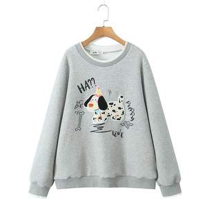 เสื้อฮู้ดฟลีซพิมพ์ลายการ์ตูนไซส์ใหญ่ รุ่น N9077 สำหรับผู้หญิง ยี่ห้อ Happy Plus สีเทา พร้อมป้าย - Product Image 2