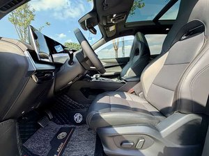 Auto Usado MG ONE <span class=keywords><strong>2022</strong></span> <span class=keywords><strong>Serie</strong></span> Deportiva A-Intelligent 1.5T SUV de 5 Plazas, Gasolina, Turbo, R18, Volante a la Izquierda, Jiben Auto - Product Image 2