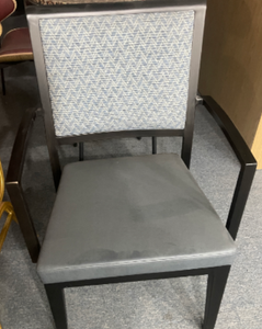 Fauteuil moderne en aluminium avec accoudoirs pour restaurant, chaise de salle à manger, mobilier d'hôtel et de café, vente en gros - Product Image 1