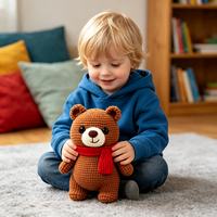 Adorable ours en peluche tricoté avec écharpe, personnalisable, jouet en peluche doux, vente en gros, jouet en peluche personnalisé pour cadeau
