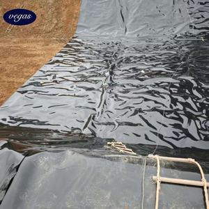 Geomembrana <span class=keywords><strong>de</strong></span> HDPE <span class=keywords><strong>de</strong></span> 1.0mm, 1.5mm, 2.0mm para Sistemas <span class=keywords><strong>de</strong></span> Recolección <span class=keywords><strong>de</strong></span> <span class=keywords><strong>Agua</strong></span> <span class=keywords><strong>de</strong></span> <span class=keywords><strong>Lluvia</strong></span>, Depósitos y Estanques <span class=keywords><strong>de</strong></span> Riego - Revestimiento Impermeable Eficaz - Product Image 2