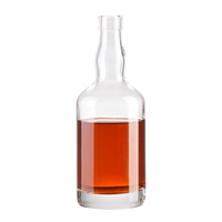 Logo personnalisé 700ml bouteille de vodka en verre unique avec bouchon en liège vide 750ml bouteille de vin de liqueur bouchon à vis pour diffuseur
