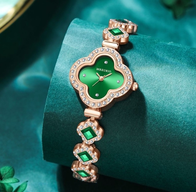 Green Women Watch Stylish Mini Diamond Watch for Women Gifts