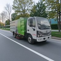 Balayeuse à sec robuste Euro 6 18T avec moteur 130 CV, grande benne, longue portée, nettoie ce qui échappe aux camions-citernes