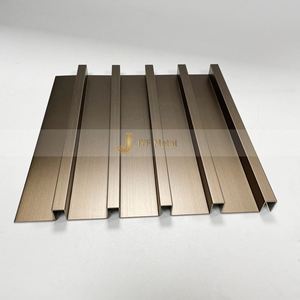 Bordure de carrelage en acier inoxydable M142 durable et imperméable pour la décoration des bords des sols et des murs d'appartements - Product Image 1