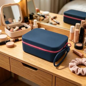 Pochette cosmétique en silicone personnalisée de haute qualité, résistante à l'eau et écologique, pour pinceaux de maquillage, cartes et pièces de monnaie – Vente directe usine - Product Image 4