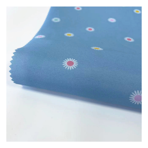 Tissu Oxford 300D imperméable enduit de <span class=keywords><strong>TPE</strong></span> à imprimé floral 100% polyester pour sac à dos/sac d'école - Product Image 1